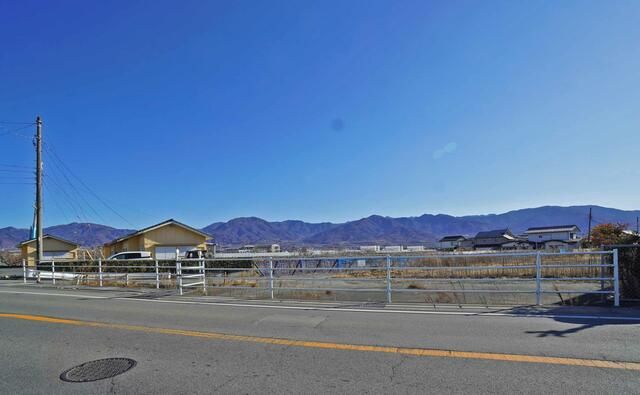 1070 sqm Residential Land for Sale in Fuefuki City, Yamanashi - Thumbnail 2