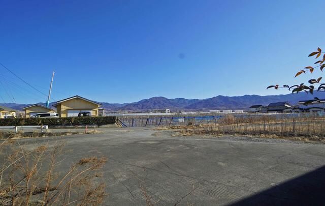 1070 sqm Residential Land for Sale in Fuefuki City, Yamanashi - Thumbnail 4