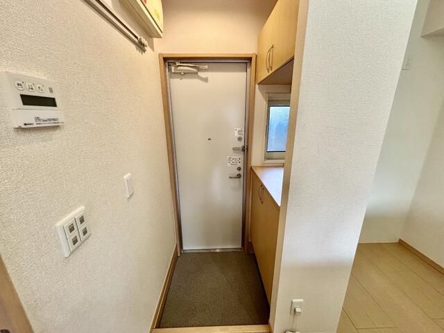 1LDK Apartment for Rent in Ishinomaki, Miyagi - 30.13 sqm - Thumbnail 3