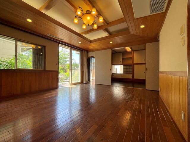 6SLDK Family House for Sale in Inzai, Chiba | 268.81 sqm - Thumbnail 4