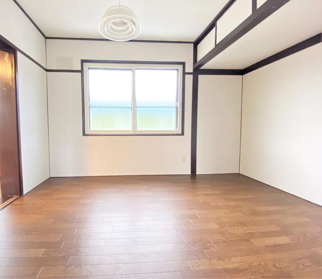 3DK Apartment for Rent in Quiet Yubari, Hokkaido - 51 sqm - Thumbnail 4