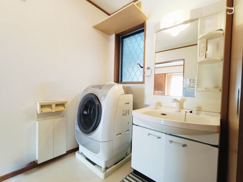3LDK House in Kiyokawa Village with Rooftop Balcony & Mountain Views - Thumbnail 2