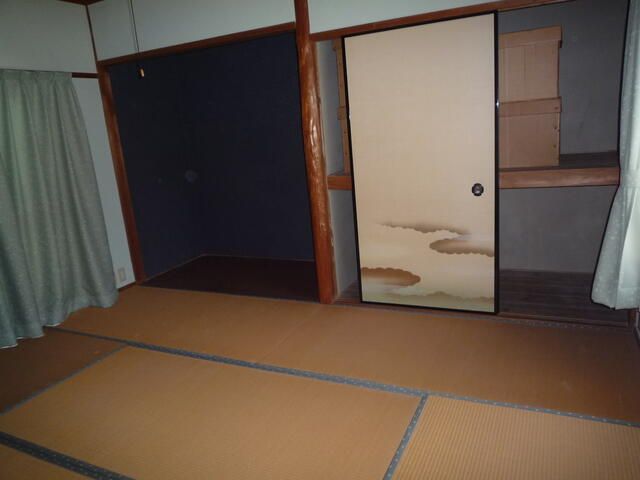 Detached House on 297 sqm Land in Yamatokoriyama, Nara - Image 22