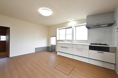 Property Details: Tsubame City Niigata Prefecture - Used Detached House — Image 4, Tsubame, Niigata