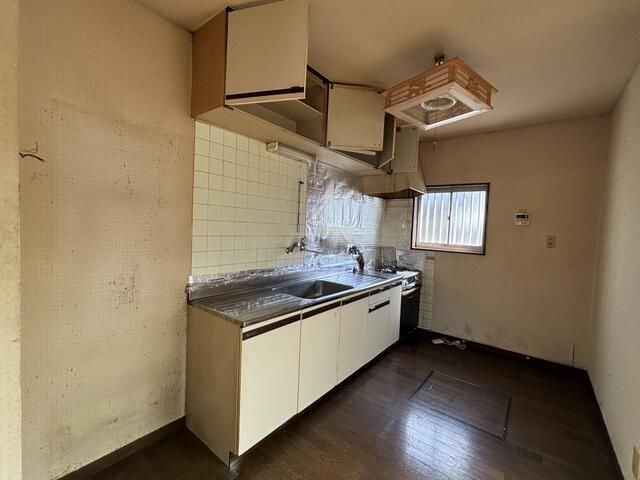 5LDK Detached House for Sale in Koka, Shiga with Parking - Thumbnail 2