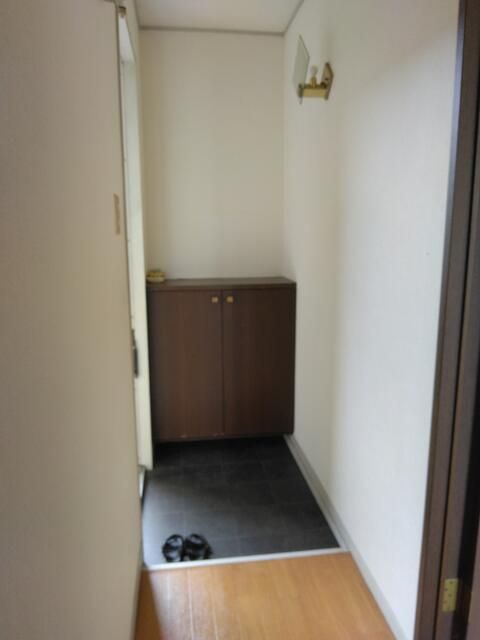 3LDK Apartment for Rent in Takaoka, Toyama - 65,000 Yen - Thumbnail 2