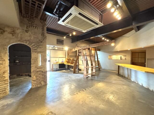 Shop/Office for Rent in Fujiyoshida, Yamanashi - 64.15 sqm - Thumbnail 2