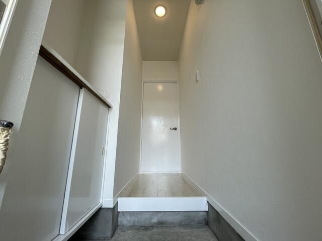 1K Apartment for Rent in Nonoichi, Ishikawa - Thumbnail 2
