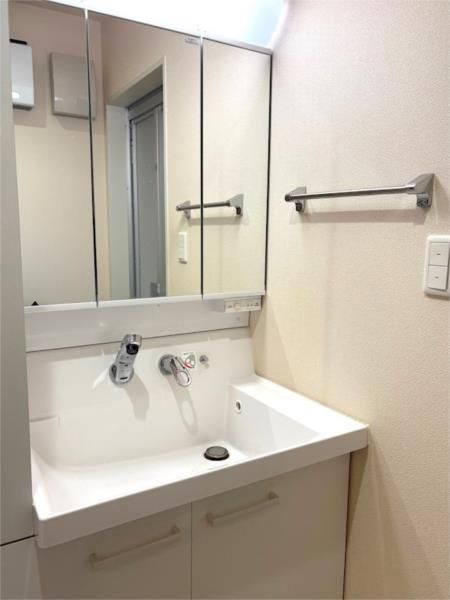 4LDK House for Sale in Ise, Mie - 2015 Build Near Ujiyamada Station - Thumbnail 4