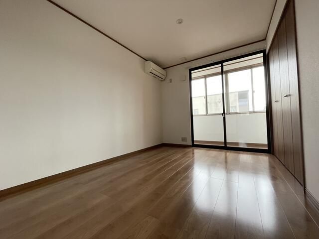 2LDK Apartment for Rent in Yonezawa, Yamagata - 58.58 sqm - Thumbnail 3