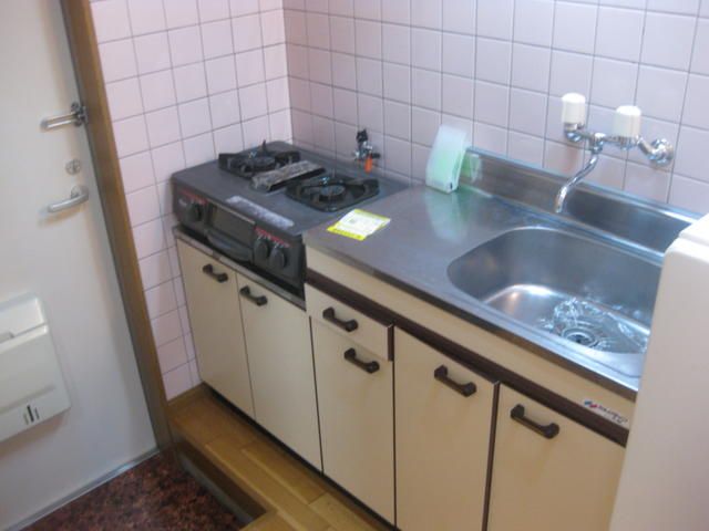 1K Apartment for Rent in Tamamura, Gunma - 21.71 sqm - Thumbnail 3