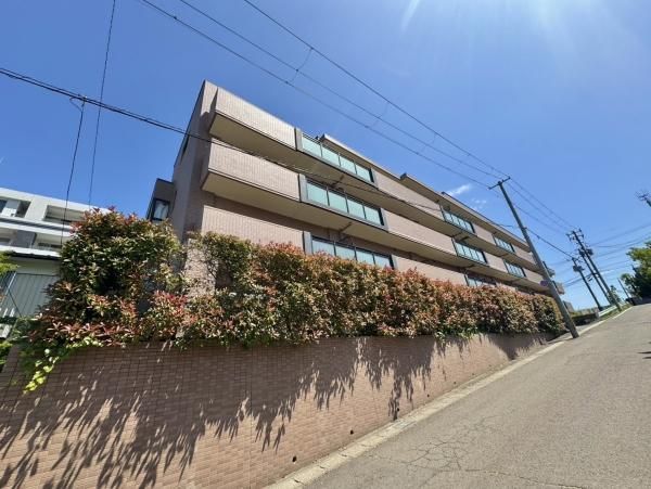 4LDK Apartment for Sale in Kuroishi, Sendai, Miyagi - Thumbnail 3