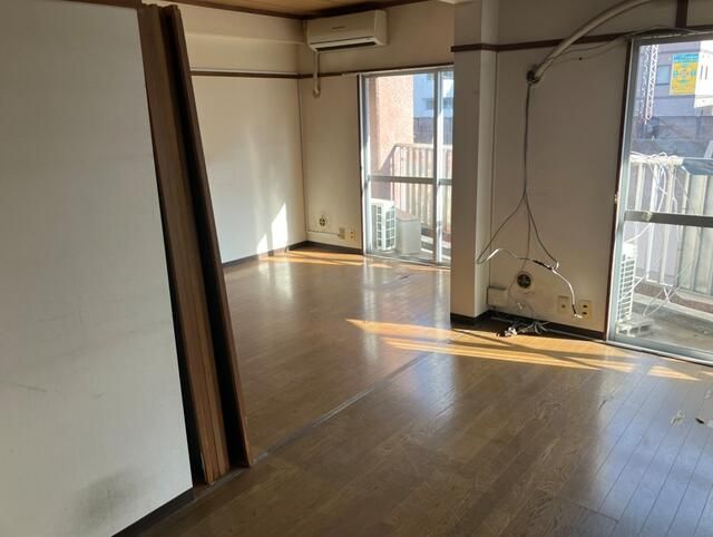 Commercial Space for Rent in Kawasaki City - 94.50 sqm - Thumbnail 2