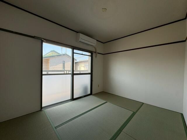2K Apartment for Rent in Funabashi, Chiba - 55,000 Yen - Thumbnail 4