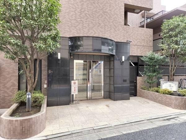 1K Apartment for Sale in Bunkyo, Tokyo - 19.58 sqm - Thumbnail 3