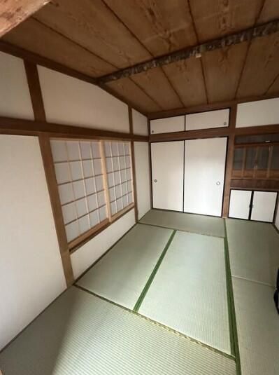 3LDK House for Rent in Chuo-ku, Chiba City - Thumbnail 3