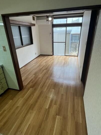 3LDK House for Rent in Chuo-ku, Chiba City - Thumbnail 2