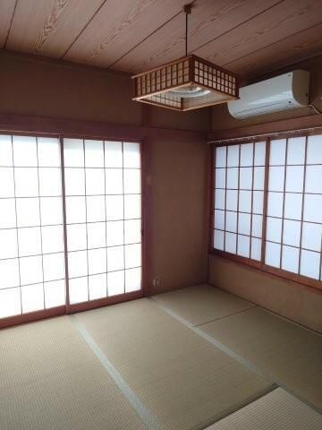3K Wooden House for Rent in Sumida, Tokyo - 49.68 sqm - Thumbnail 3