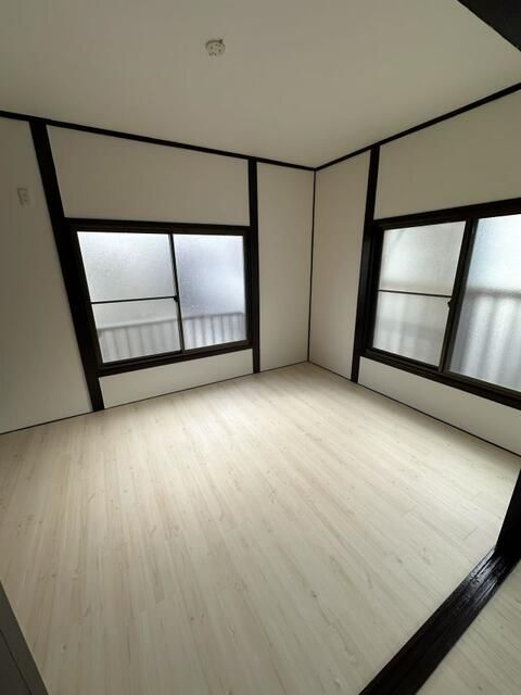 Traditional Ryokan for Sale in Kita Ward, Tokyo with Tenant - Thumbnail 4