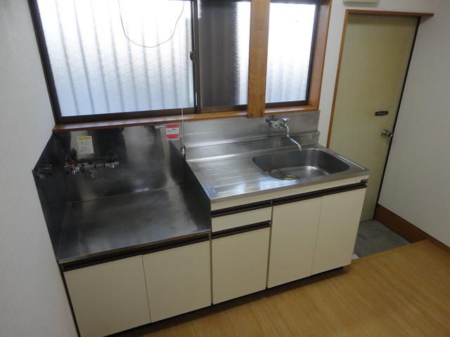 1K Apartment for Rent in Funabashi, Chiba - 46,000 Yen - Thumbnail 4