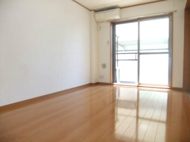 1LDK Apartment for Rent near Wakōshi Station, Saitama - Thumbnail 4