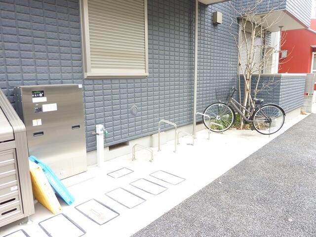 Modern 1LDK Apartment for Rent in Suginami, Tokyo - Thumbnail 3