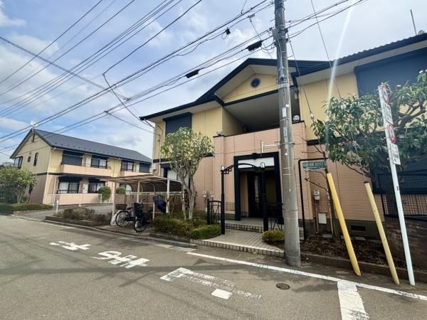 Apartment Building for Sale in Chofu, Tokyo - 159 Million Yen - Thumbnail 4