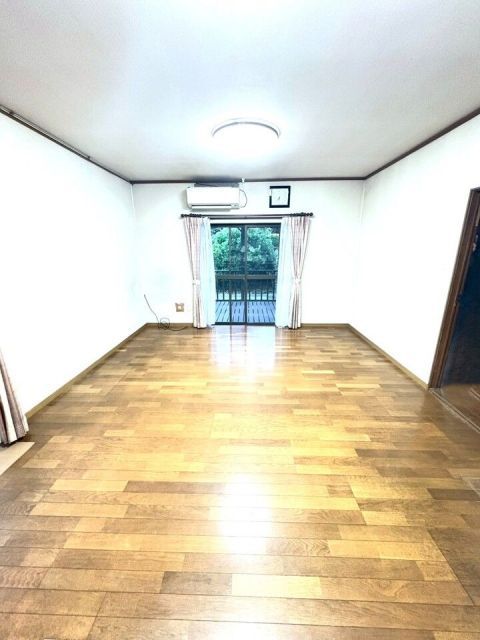 5SLDK House for Sale in Kokura Minami, Kitakyushu - Thumbnail 3