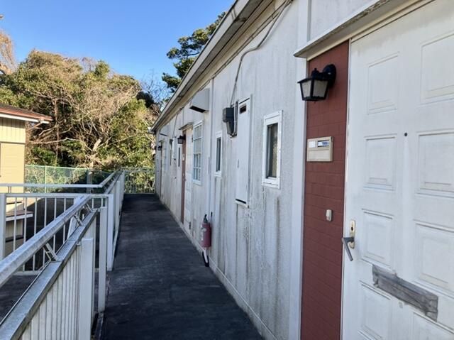 Green Hill 2DK Apartment for Rent in Yokosuka, Kanagawa - Thumbnail 2