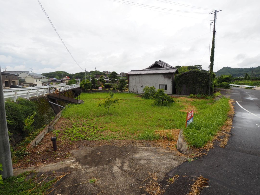 8LDK House on 1313 sqm Land in Asakuchi, Okayama - Thumbnail 2