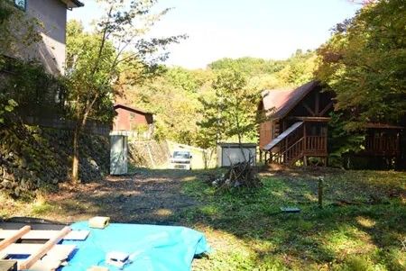 Secluded Cabin Land with Stream Sounds in Yokozemachi, Saitama - Thumbnail 4