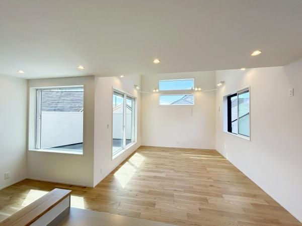 New 1LDK House for Sale in Higashinada, Kobe - Completion 2026 - Thumbnail 4