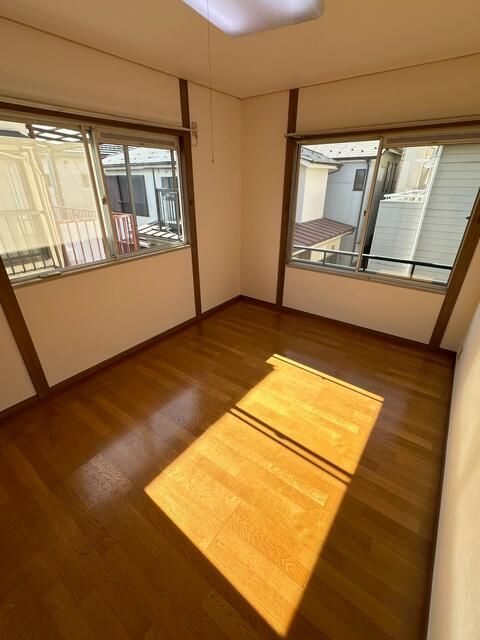 84.6m² Commercial Space for Rent in Mitsuzawa Shimocho, Yokohama - Thumbnail 3