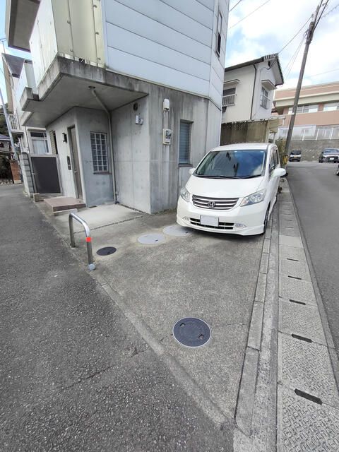 3SLDK House with Roof Balcony and Parking in Beppu, Oita - Image 1