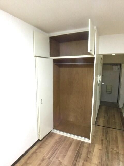 Studio Apartment for Sale in Kawasaki, Kanagawa - 16.50 sqm - Thumbnail 2
