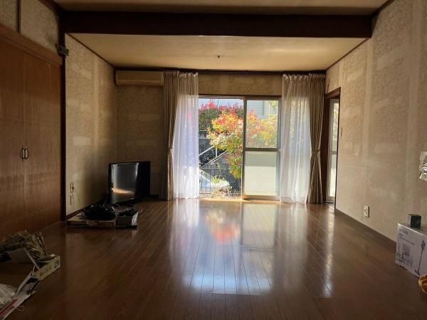 2SLDK Used House for Sale in Ninomiya, Kanagawa - 71.47 sqm - Thumbnail 2