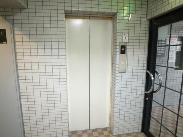 Compact 1DK Apartment for Sale in Yokosuka, Kanagawa - Thumbnail 2