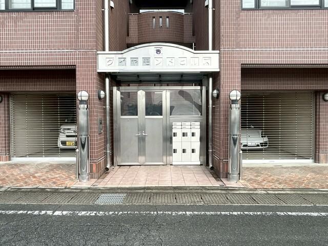 RC Apartment Building in Maebashi, Gunma for Sale - Thumbnail 2