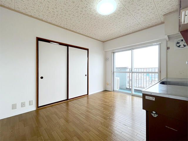1DK Apartment for Rent in Central Aomori City, Aomori - Thumbnail 3