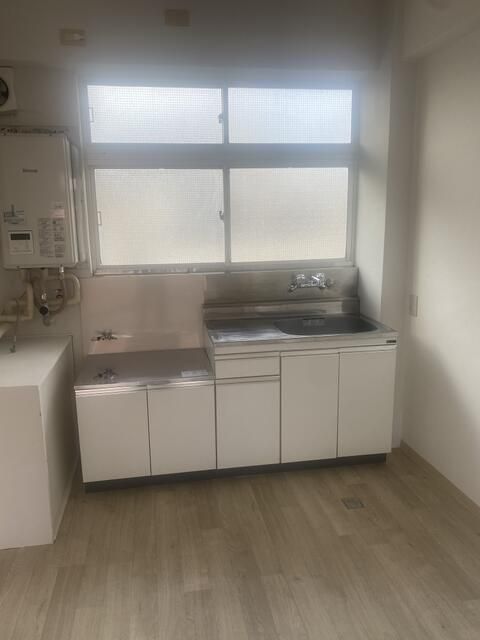 Studio Apartment for Rent in Higashi-Oi, Shinagawa, Tokyo - Thumbnail 3