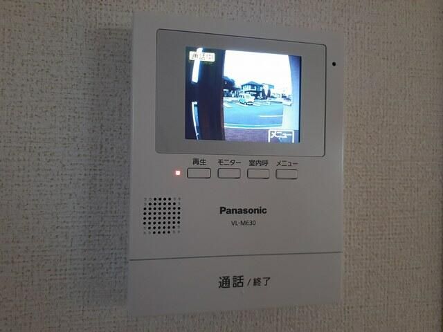 2LDK Apartment for Rent in Fujikawaguchiko, Yamanashi - Thumbnail 3