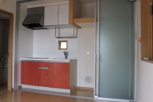 LａVｉｌｌａ本町B Apartment for Rent in Hadano, Kanagawa - Thumbnail 3