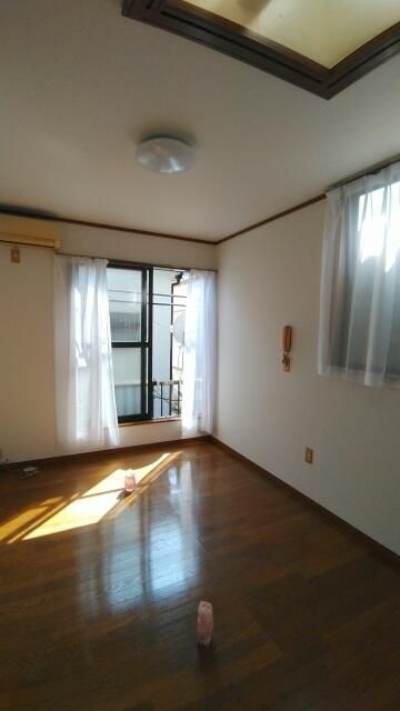 1DK Apartment for Rent in Koto, Tokyo - 29.22 sqm - Thumbnail 3
