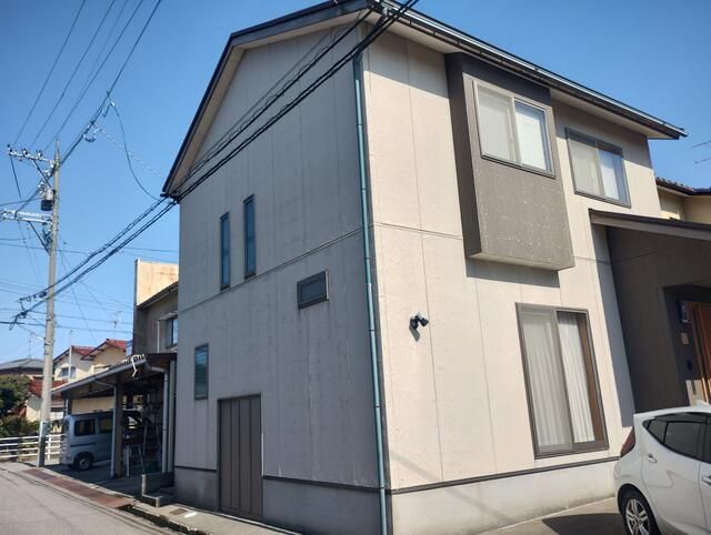 2SLDK Detached House for Sale in Hakusan City, Ishikawa - Thumbnail 2