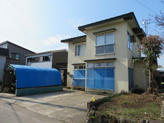 Spacious 7K House for Sale in Shinjo, Yamagata - 97.70 sqm - Thumbnail 2