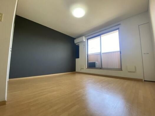 Nashade Apartment for Rent in Oyama, Tochigi - 48,000 Yen - Thumbnail 2