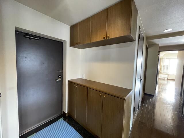 3LDK Apartment for Sale in Sapporo's Toyohira Ward - Thumbnail 2