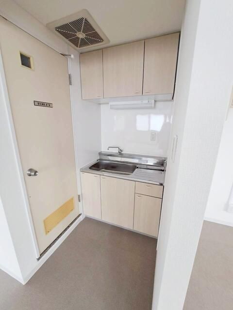 Office for Rent in Ogikubo, Suginami, Tokyo - 54 sqm - Thumbnail 4
