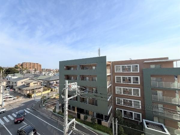 3LDK Apartment for Sale in Funabashi, Chiba - Inisia Funabashi Natsumi - Thumbnail 3
