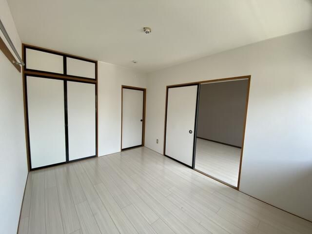 Maison Sepage A 2DK Apartment for Rent in Yamanashi City - Thumbnail 2